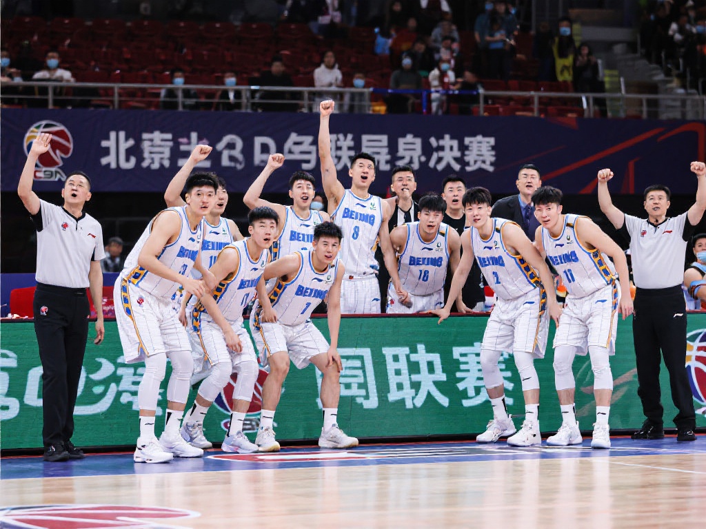 球场表现上 球场表现上